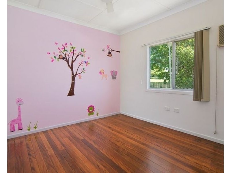 50 Bergin Street, North Booval QLD 4304