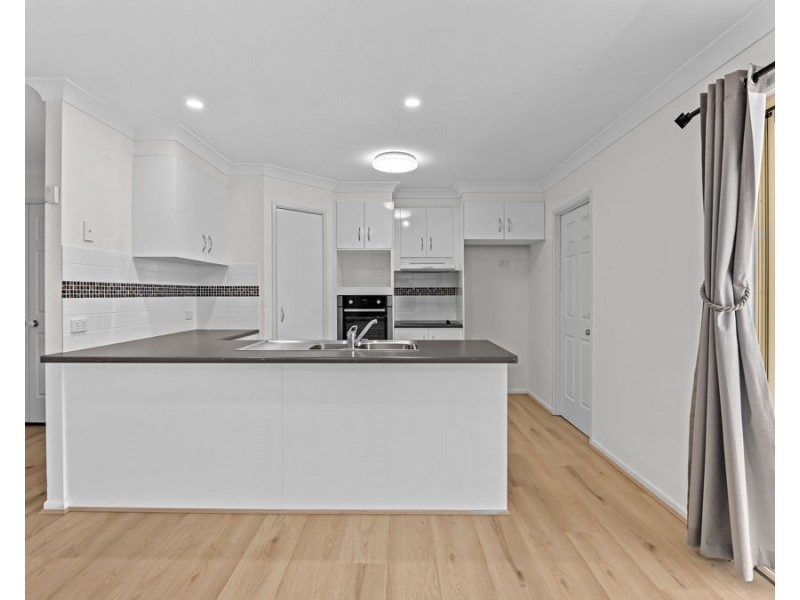83 Rumsey Drive, Raceview QLD 4305