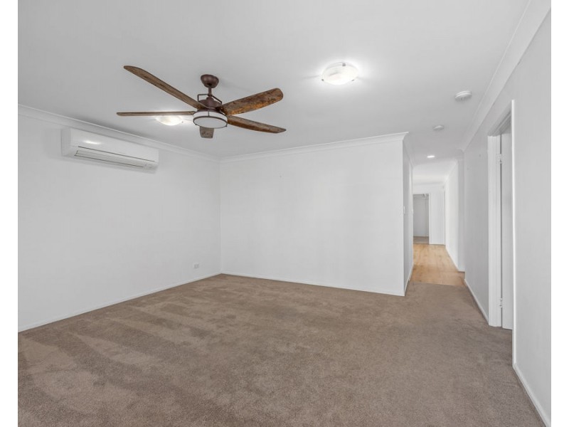 83 Rumsey Drive, Raceview QLD 4305