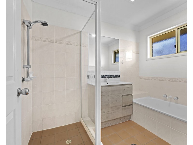 83 Rumsey Drive, Raceview QLD 4305