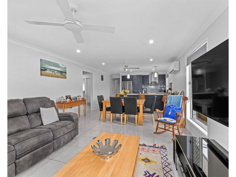 10 Caladenia Street, Deebing Heights QLD 4306