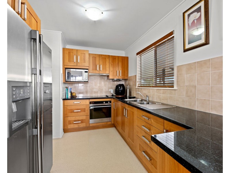310 South Station Road, Raceview QLD 4305