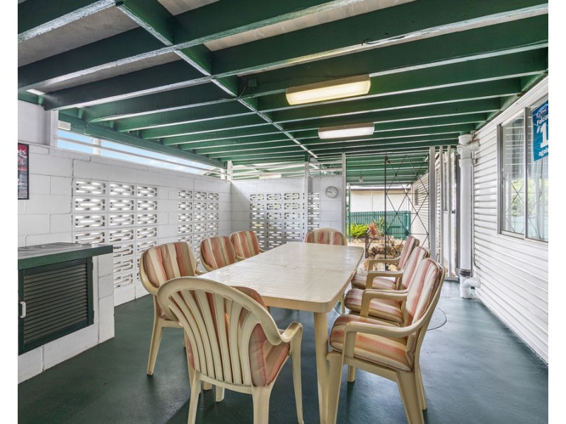 310 South Station Road, Raceview QLD 4305