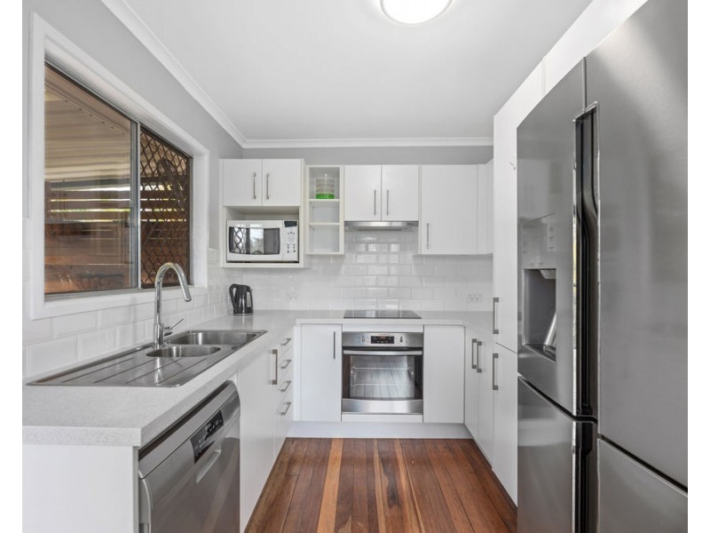 10 Ashfield Street, North Ipswich QLD 4305