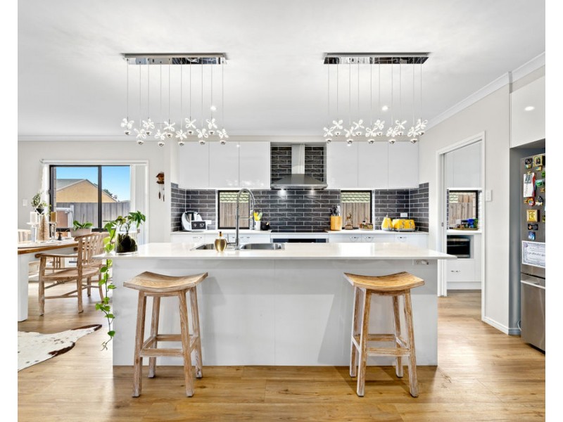 19 Tulip Street, Yamanto QLD 4305