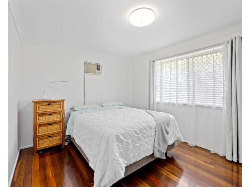 7 Roma Street, North Booval QLD 4304