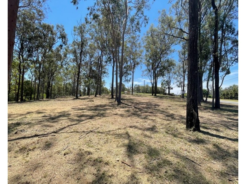 99 Winland Drive, Deebing Heights QLD 4306
