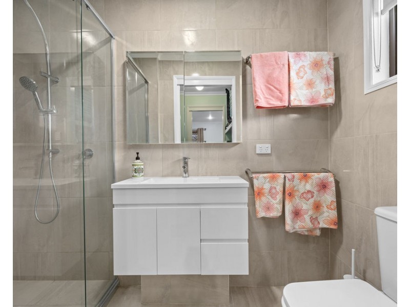 9 Connemara Court, Yamanto QLD 4305