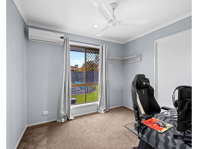 9 Connemara Court, Yamanto QLD 4305