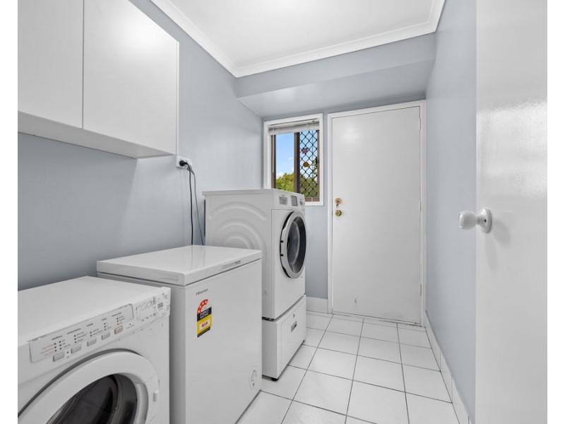 9 Connemara Court, Yamanto QLD 4305