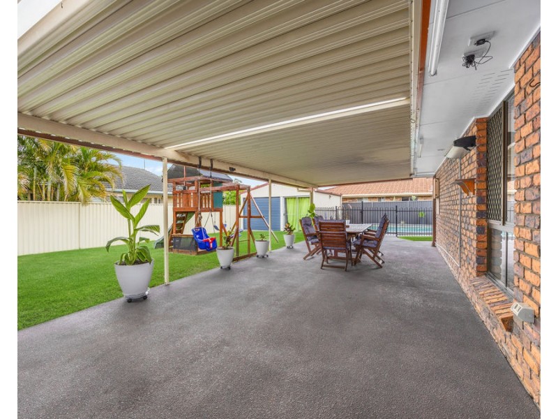 9 Connemara Court, Yamanto QLD 4305