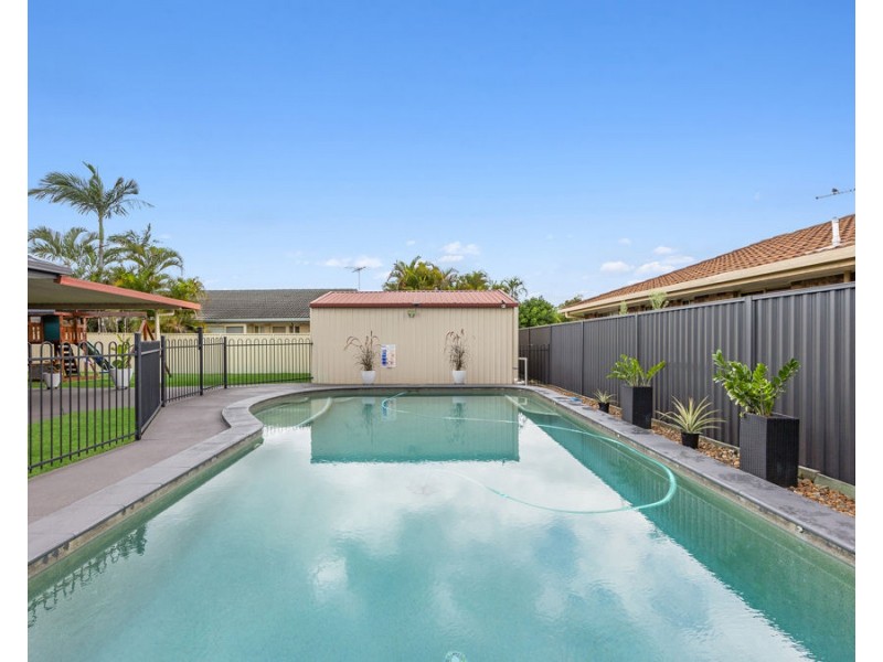 9 Connemara Court, Yamanto QLD 4305
