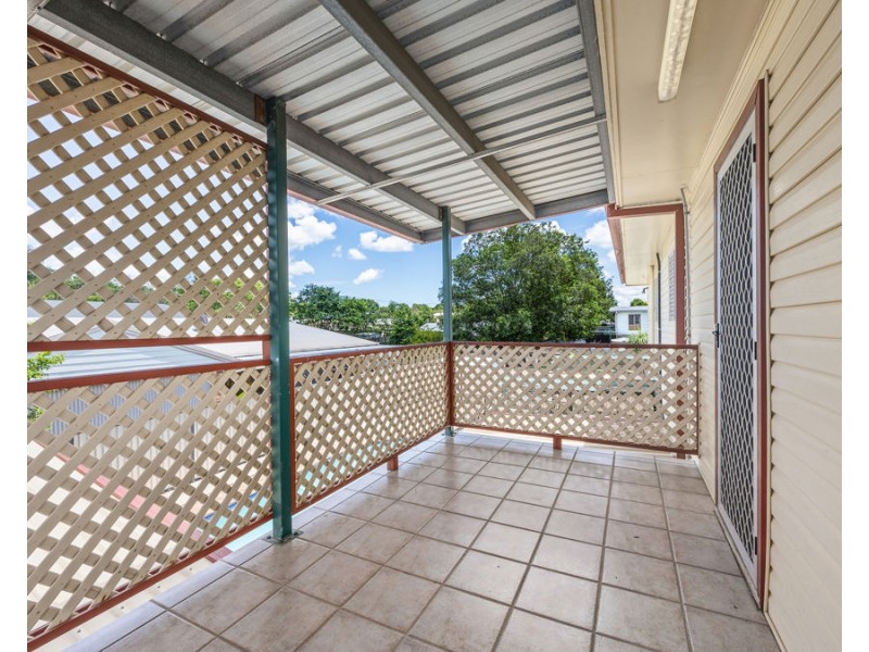 2 France Street, Eastern Heights QLD 4305