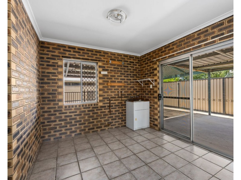 2 France Street, Eastern Heights QLD 4305