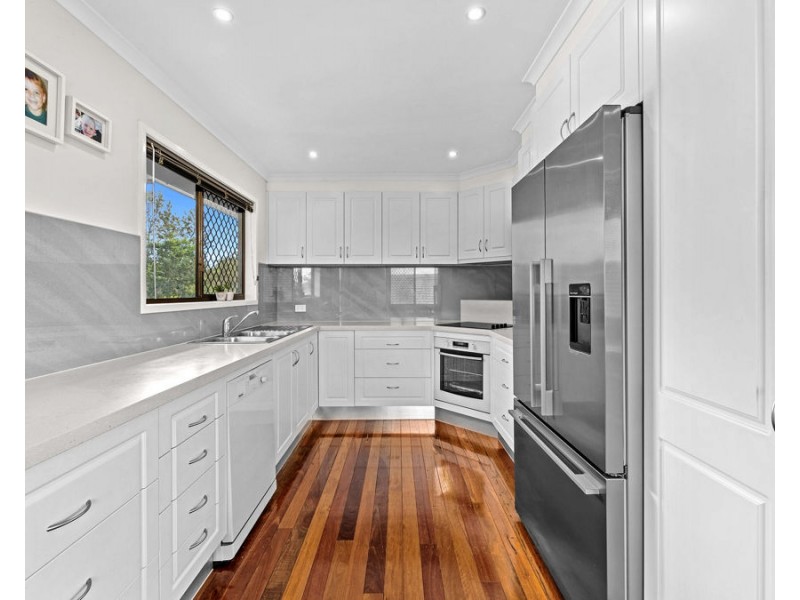 10 Brendale Avenue, Flinders View QLD 4305