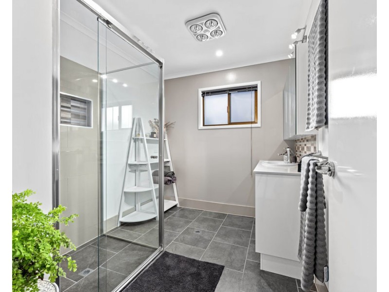 10 Brendale Avenue, Flinders View QLD 4305