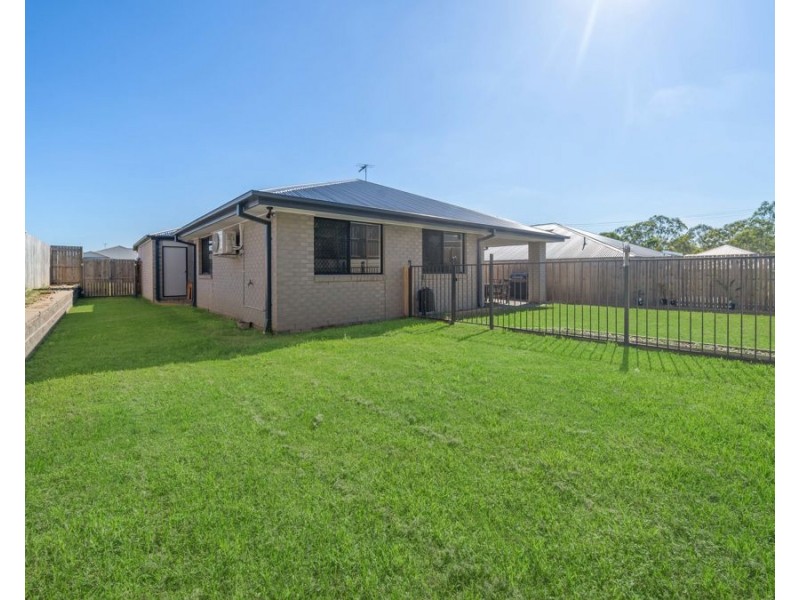27 Tetra Crescent, Ripley QLD 4306