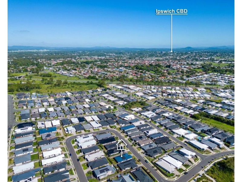 27 Tetra Crescent, Ripley QLD 4306