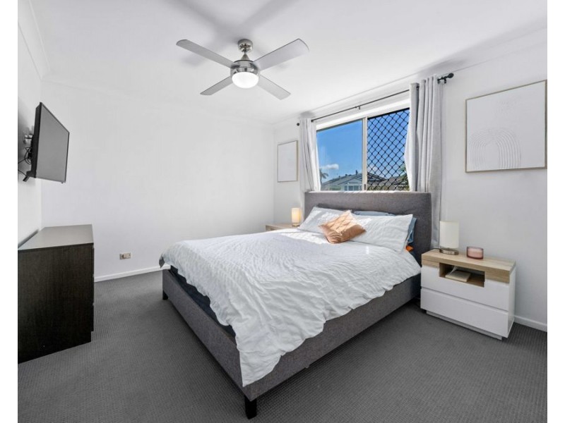 4 Tarpan Court, Yamanto QLD 4305