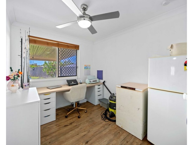 4 Tarpan Court, Yamanto QLD 4305