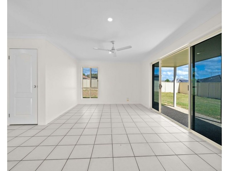 11 Amie Place, Raceview QLD 4305