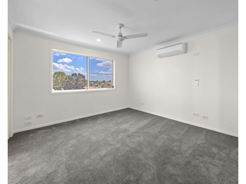 11 Amie Place, Raceview QLD 4305
