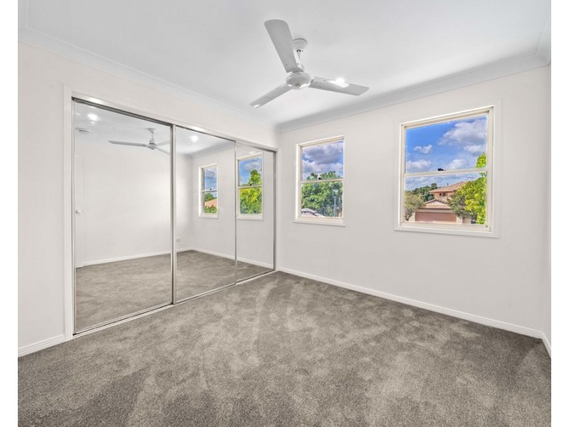 11 Amie Place, Raceview QLD 4305