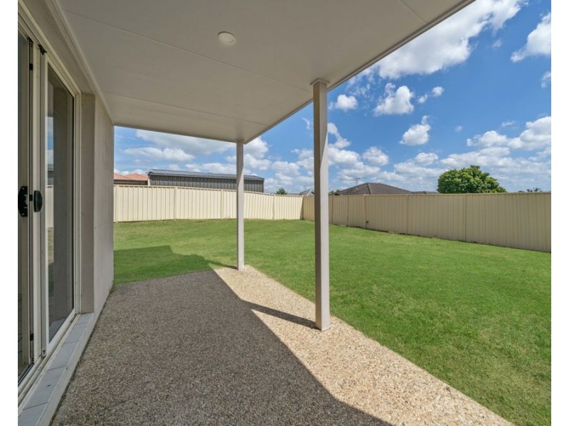 11 Amie Place, Raceview QLD 4305