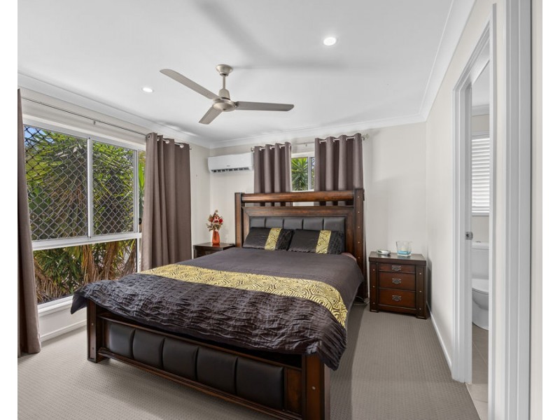 6 Jellett Drive, Deebing Heights QLD 4306