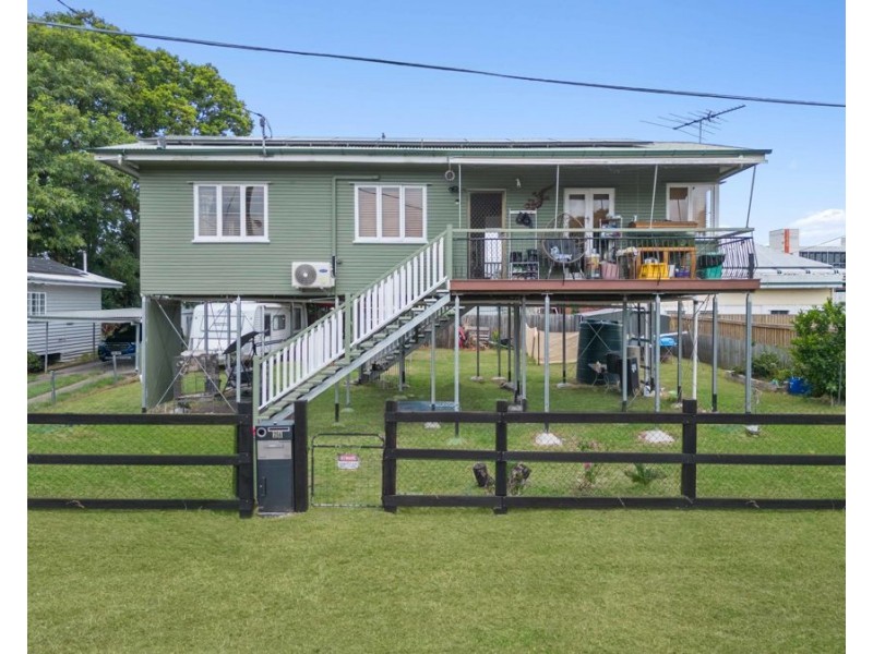 26 James Street, East Ipswich QLD 4305