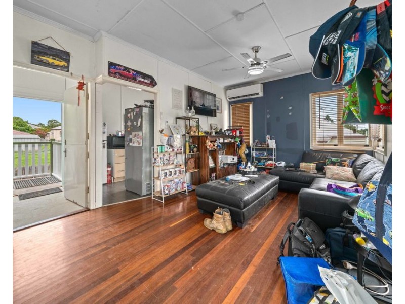26 James Street, East Ipswich QLD 4305