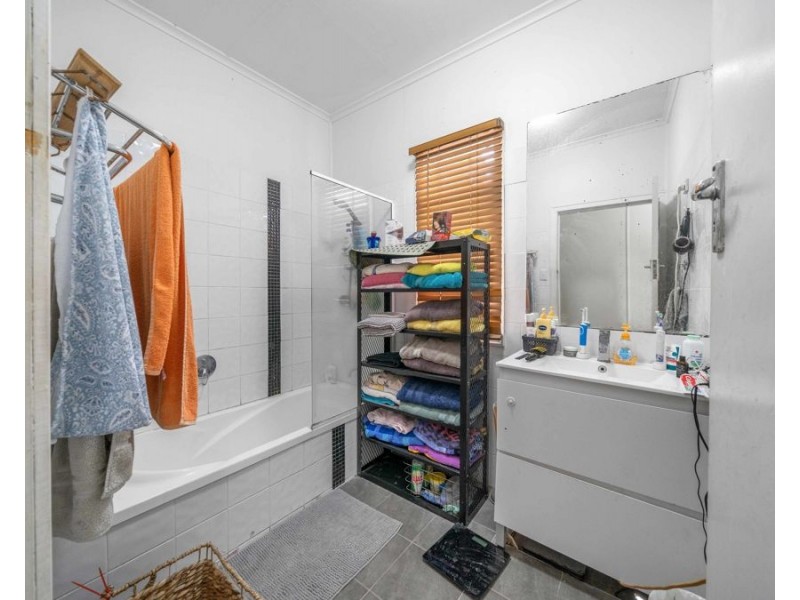 26 James Street, East Ipswich QLD 4305