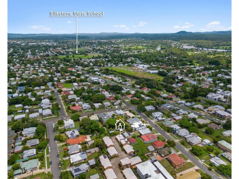 9/23 South Station Road, Booval QLD 4304