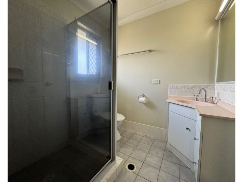 8 Redwood Place, Yamanto QLD 4305