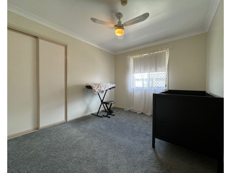 8 Redwood Place, Yamanto QLD 4305