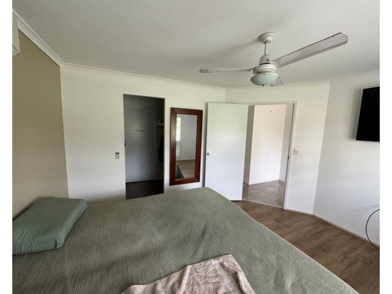 8 Blenheim Crescent, Yamanto QLD 4305