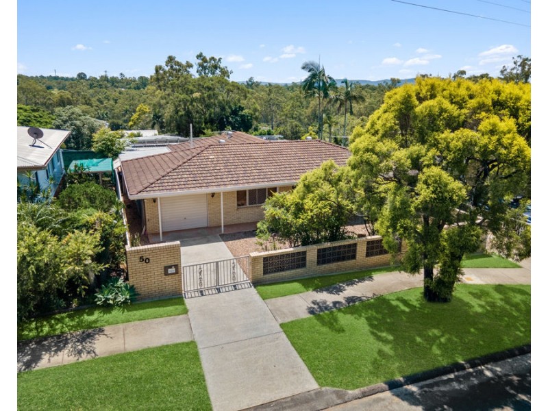 50 Cranes Road, North Ipswich QLD 4305