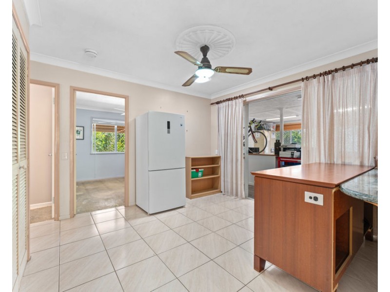 50 Cranes Road, North Ipswich QLD 4305