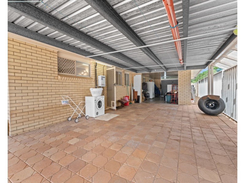 50 Cranes Road, North Ipswich QLD 4305