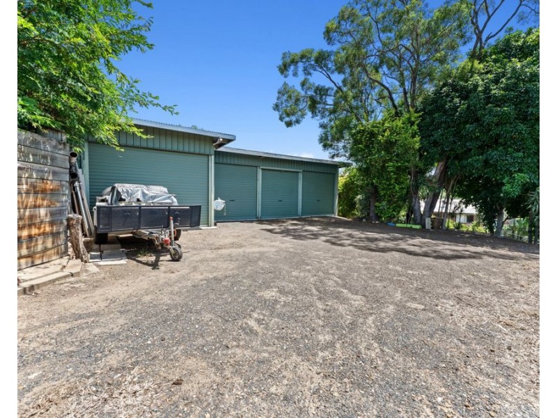50 Cranes Road, North Ipswich QLD 4305