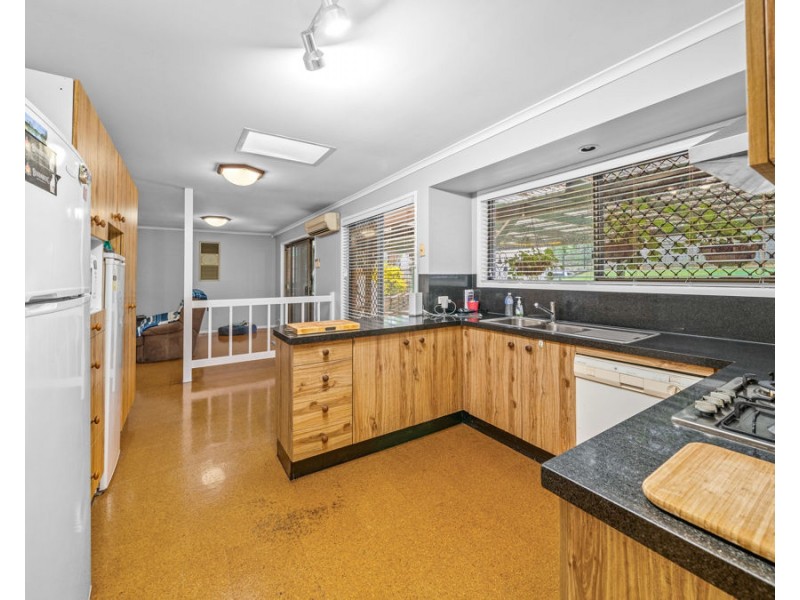 10 Elaine Street, Karalee QLD 4306