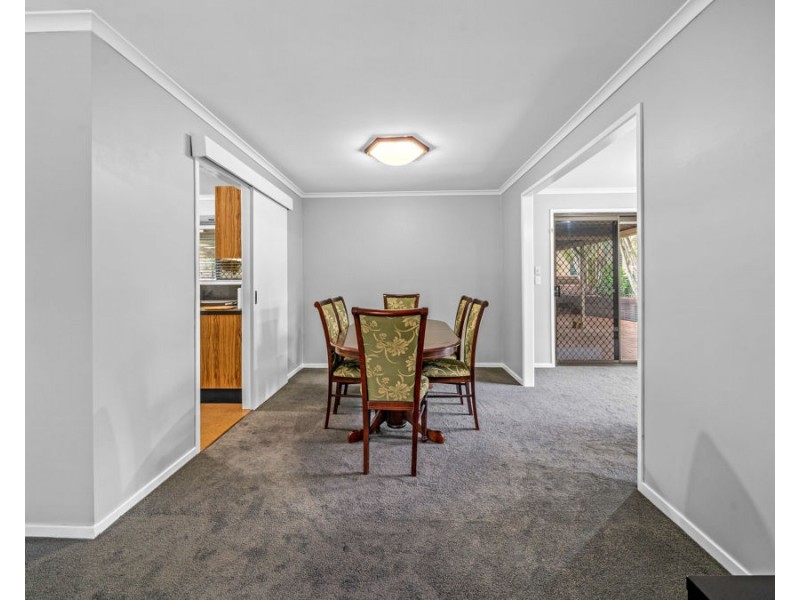 10 Elaine Street, Karalee QLD 4306
