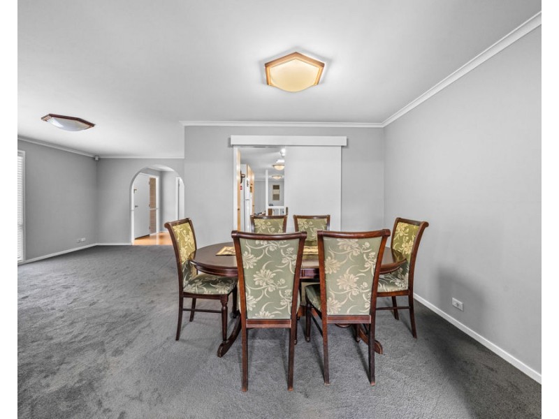 10 Elaine Street, Karalee QLD 4306