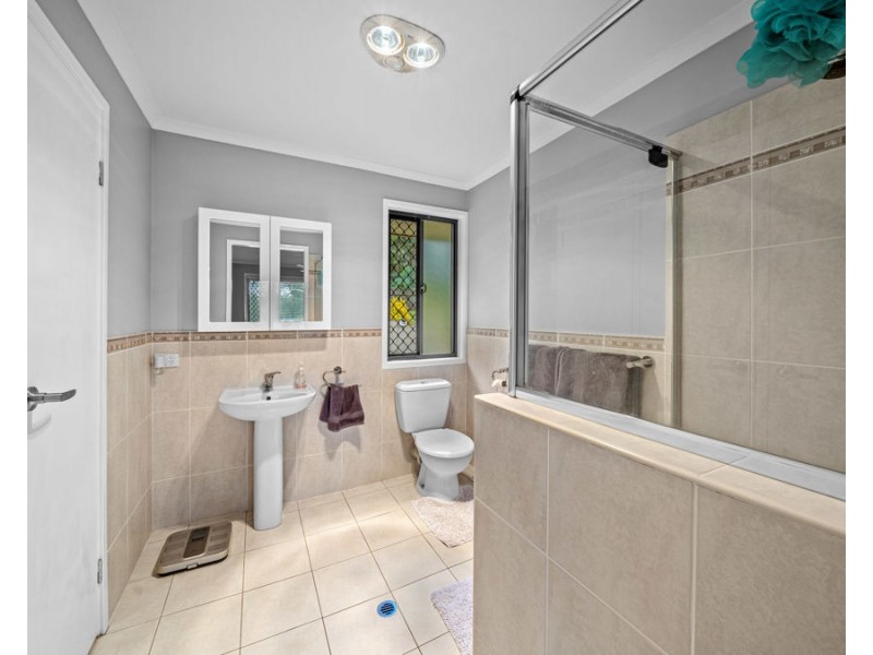 10 Elaine Street, Karalee QLD 4306