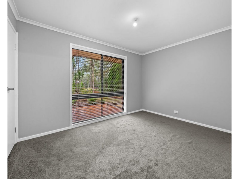 10 Elaine Street, Karalee QLD 4306