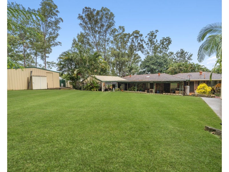 10 Elaine Street, Karalee QLD 4306