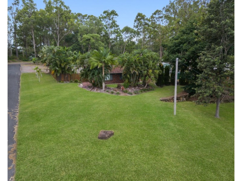 10 Elaine Street, Karalee QLD 4306