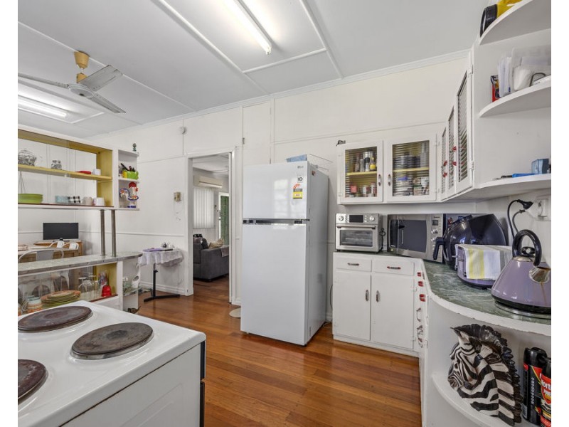 30 McGill Street, Basin Pocket QLD 4305