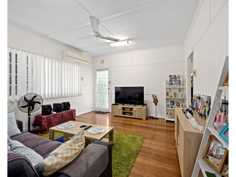 30 McGill Street, Basin Pocket QLD 4305
