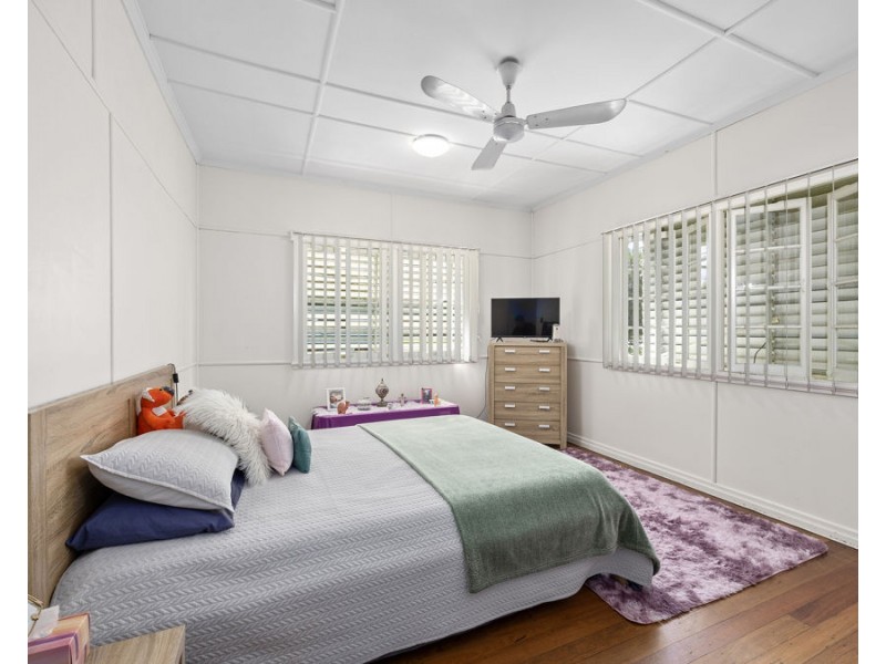 30 McGill Street, Basin Pocket QLD 4305